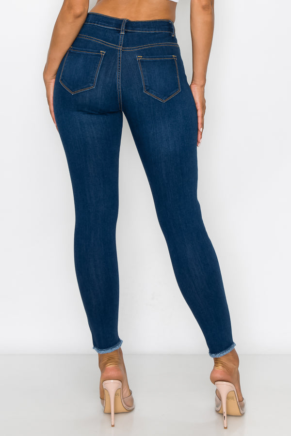 Janet - High Rise Destructed Fray Skinny