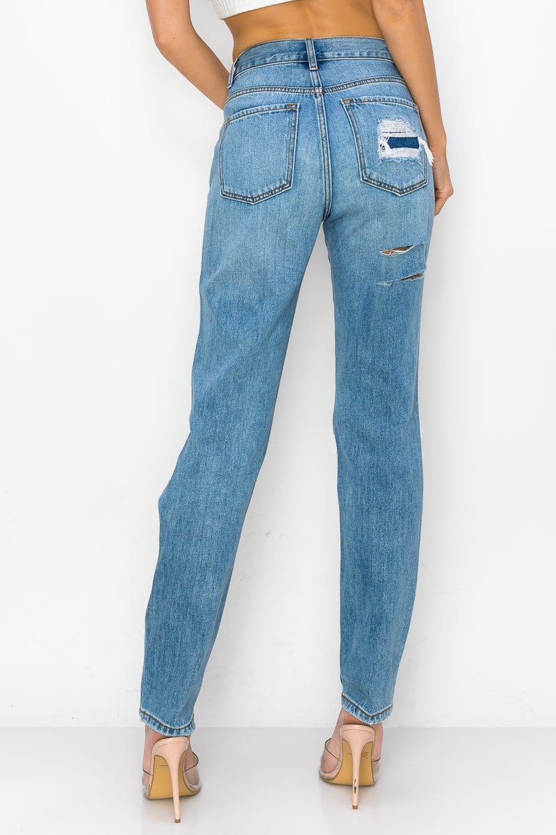 Lexi - High Rise Destructed Boyfriend Jeans